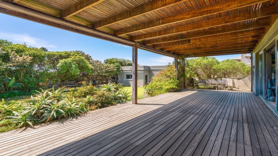 4 Bedroom Property for Sale in Sunset Beach Western Cape